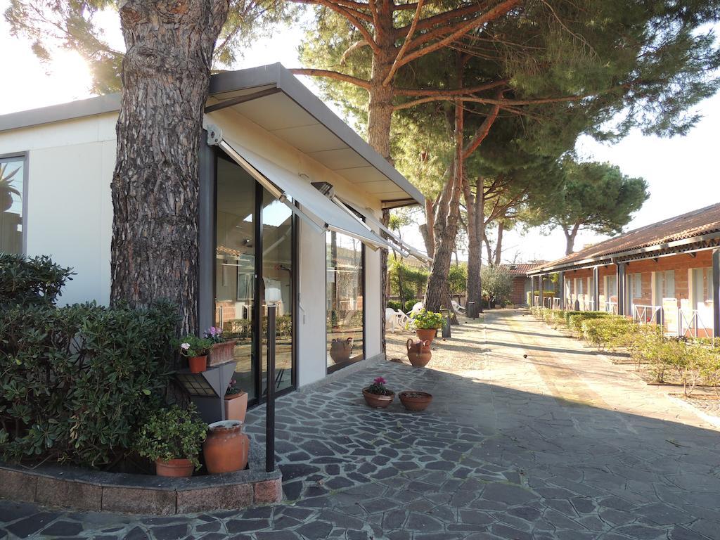 Appartamenti Villaggio Internazionale Albenga Exteriér fotografie