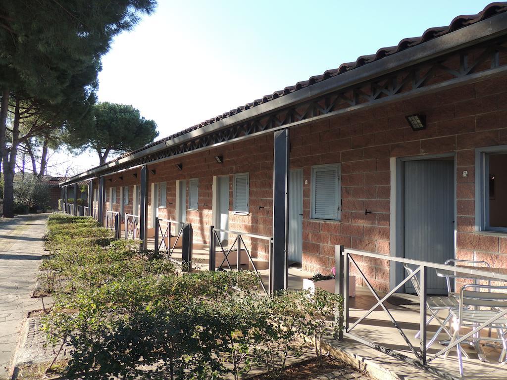 Appartamenti Villaggio Internazionale Albenga Exteriér fotografie